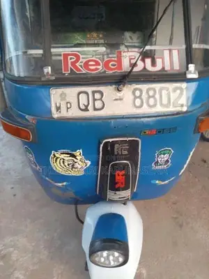 Bajaj RE 2005