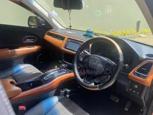 Honda Vezel 2014