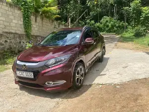 Honda Vezel 2014