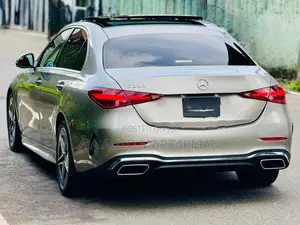 Mercedes Benz C200 AMG Line Premium+ 2023