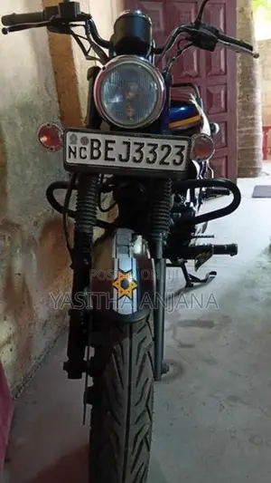Bajaj Avenger Street 150 2016