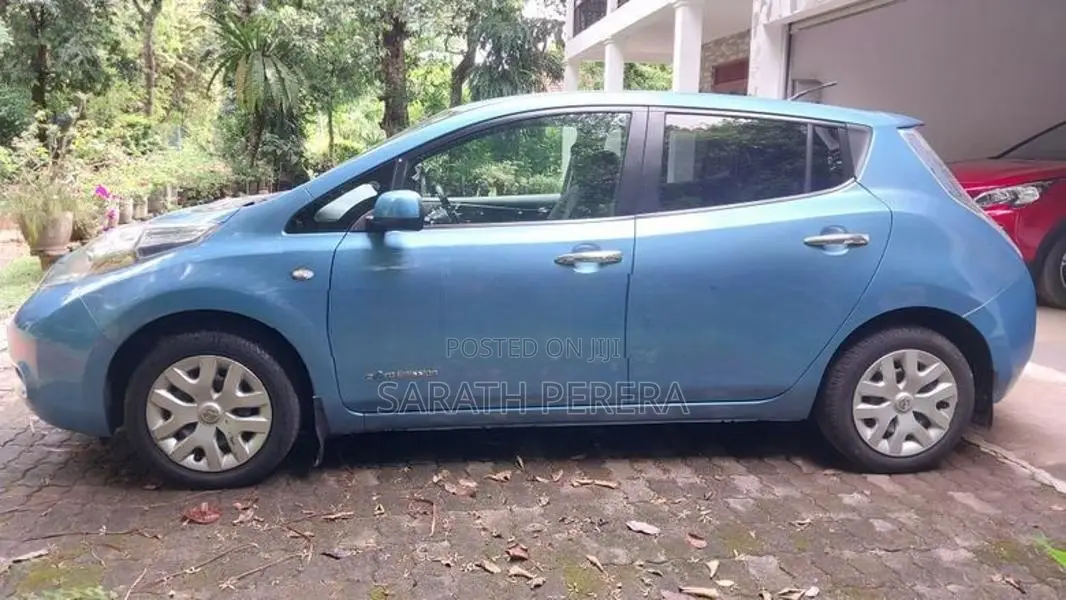 Nissan Leaf 2014