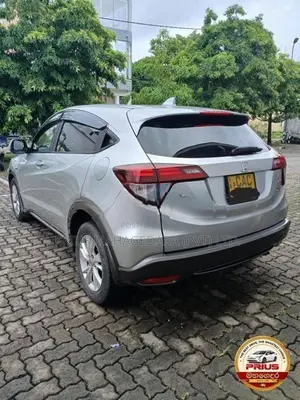 Honda Vezel 2014