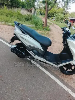 Suzuki Burgman 125 2019