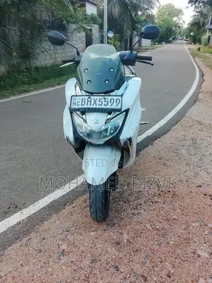 Suzuki Burgman 125 2019