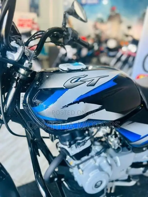Bajaj CT100 2026