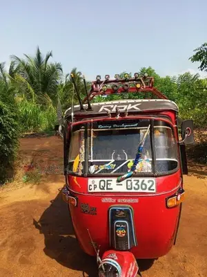 Bajaj RE 2006