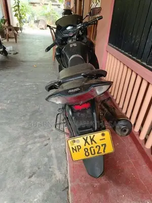 Hero Karizma ZMR Honda 2011