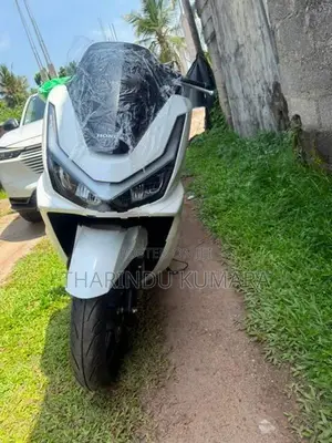 Honda PCX 2026
