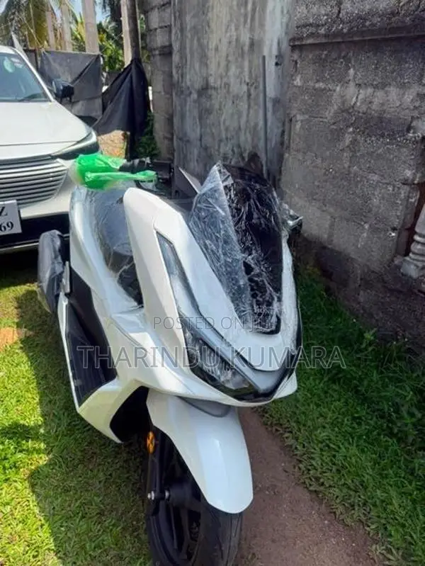 Honda PCX 2026