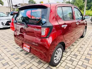 Daihatsu Mira L Grade 2025