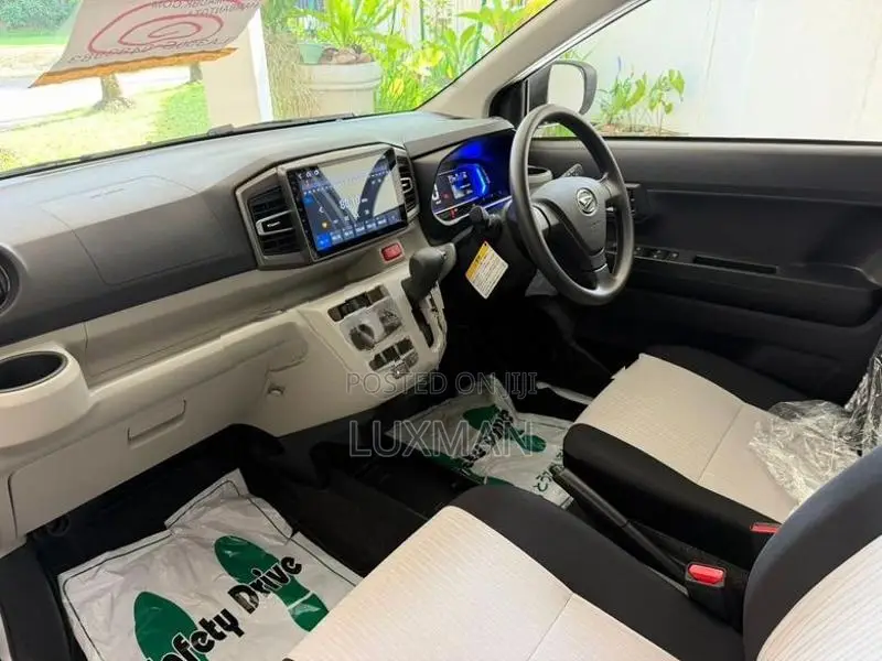 Daihatsu Mira Es X Grade 2026