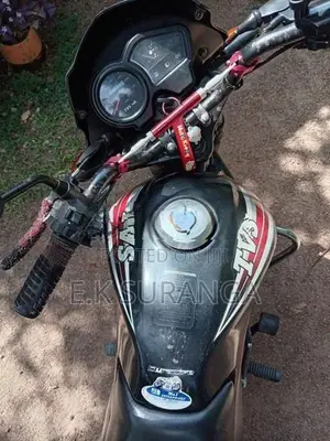 TVS Metro 2015