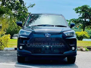 Toyota Raize Z Hybrid 4 Way 2025