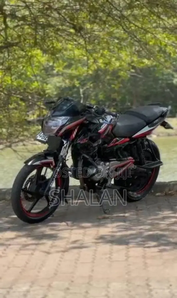 Bajaj Pulsar 135 2016
