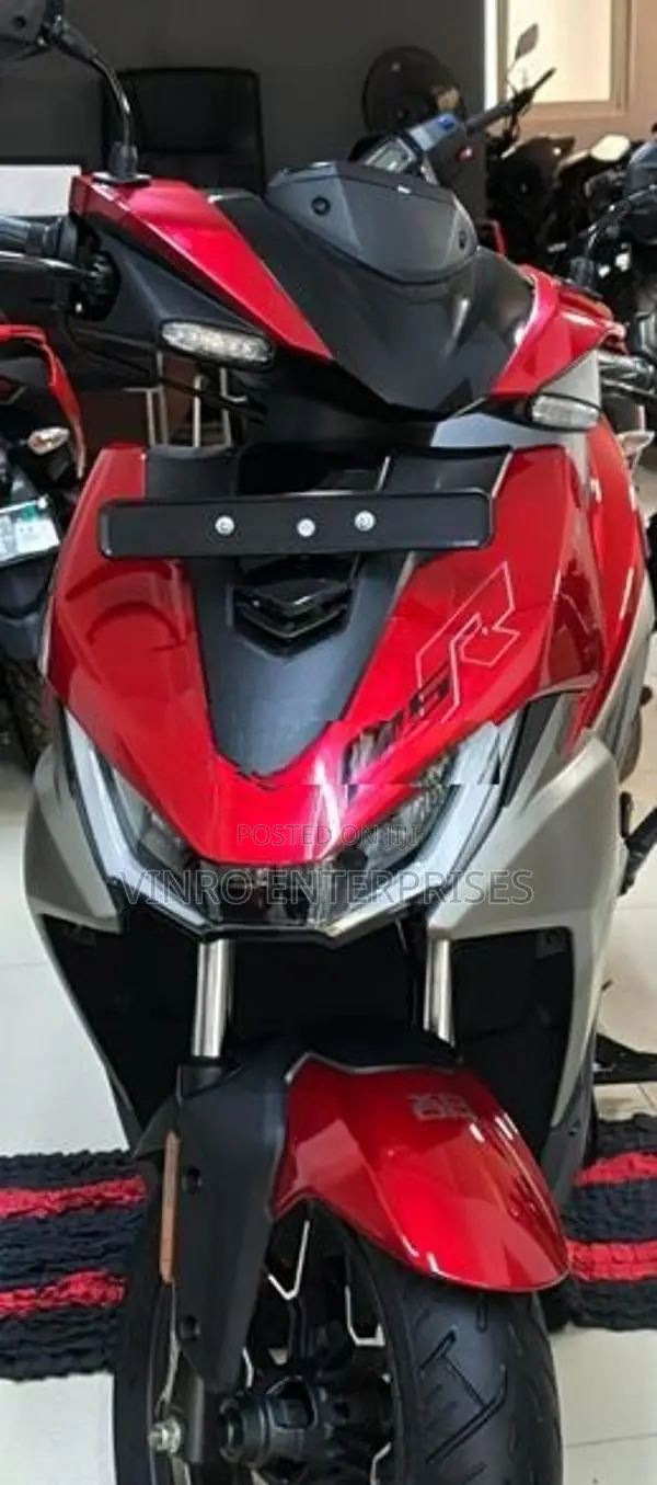 Hero XOOM 125R 2026