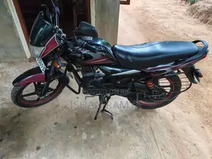 Bajaj Platina 100 2014
