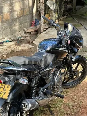 Bajaj Pulsar 150 2017