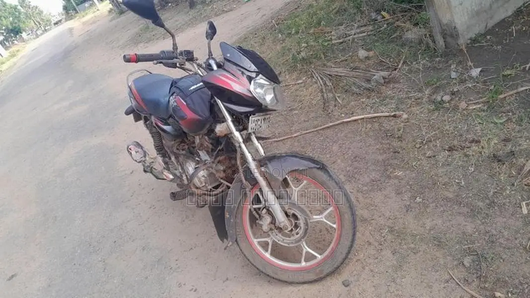 Bajaj Discover 125 2017