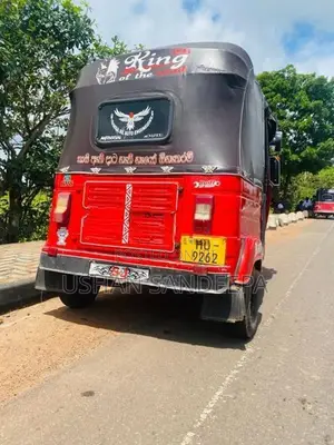 Bajaj RE 2003