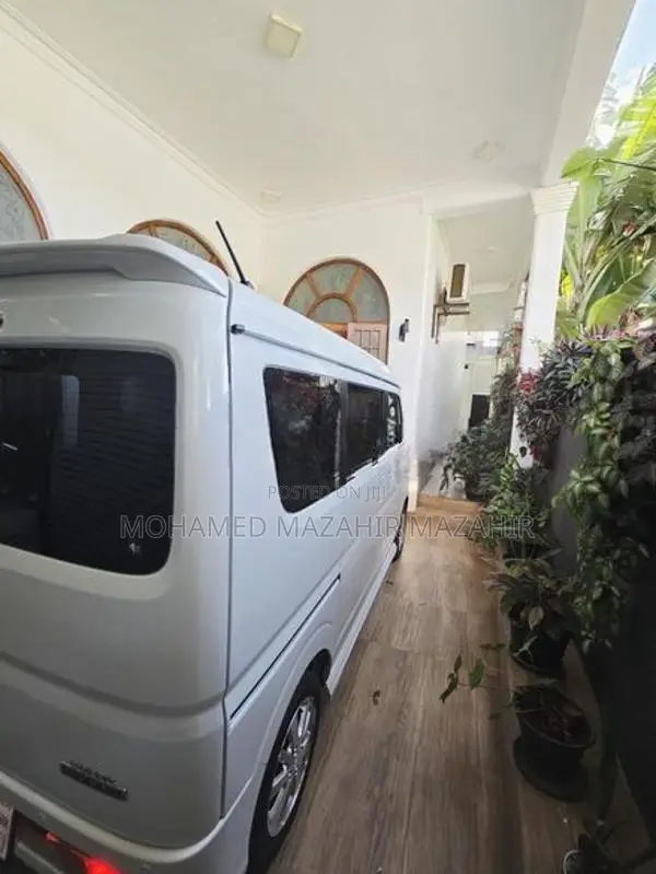 Suzuki Every Wagon Pz Turbo 2026