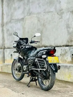 Bajaj Pulsar 180 2003