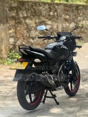 Bajaj Pulsar 150 2011