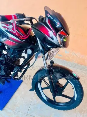 Bajaj Discover 2011