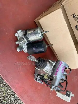 Toyota Aqua Abs Unit Completely