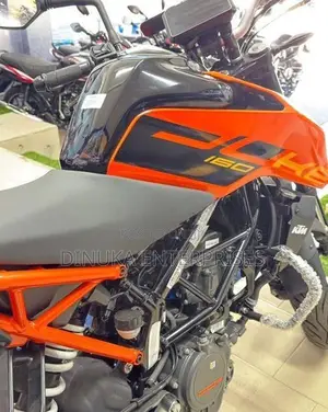 KTM Duke 160 2026