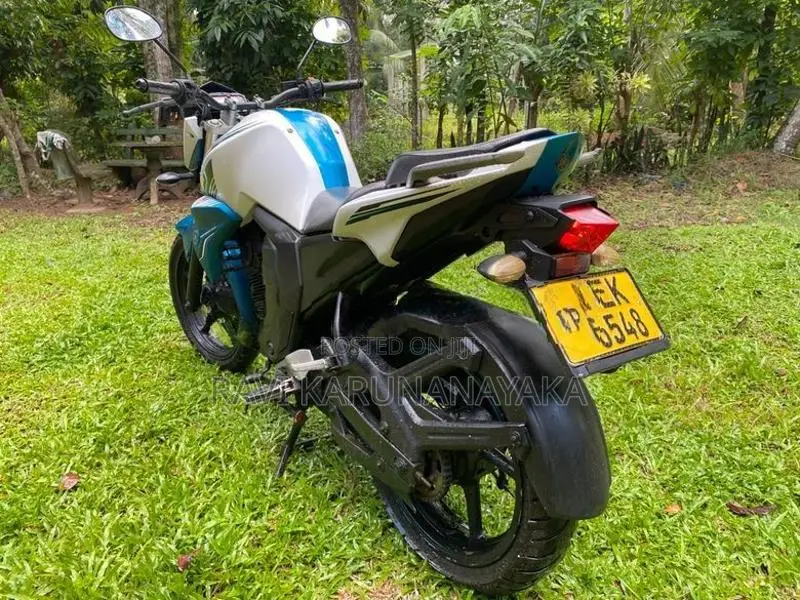 Yamaha FZ S FZS 2016