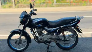 Bajaj CT100 2016