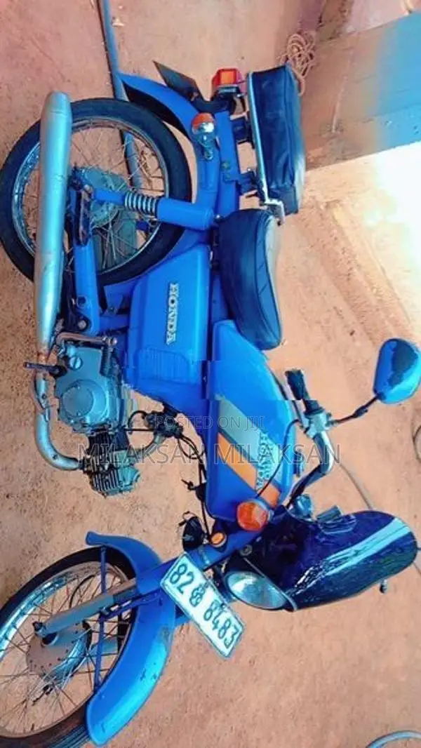 Honda CD 70 2000