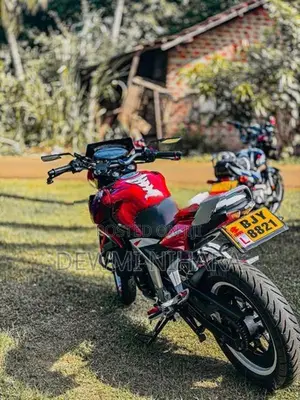 Bajaj Pulsar N160 2025