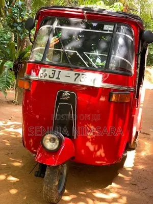 Bajaj RE 2004