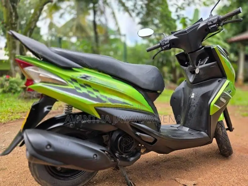 Yamaha Ray ZR 2015