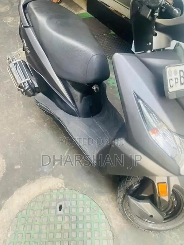 Honda Dio 2017