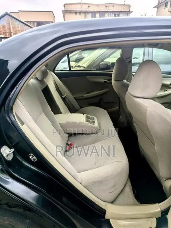 Toyota Corolla 141 LX 2007