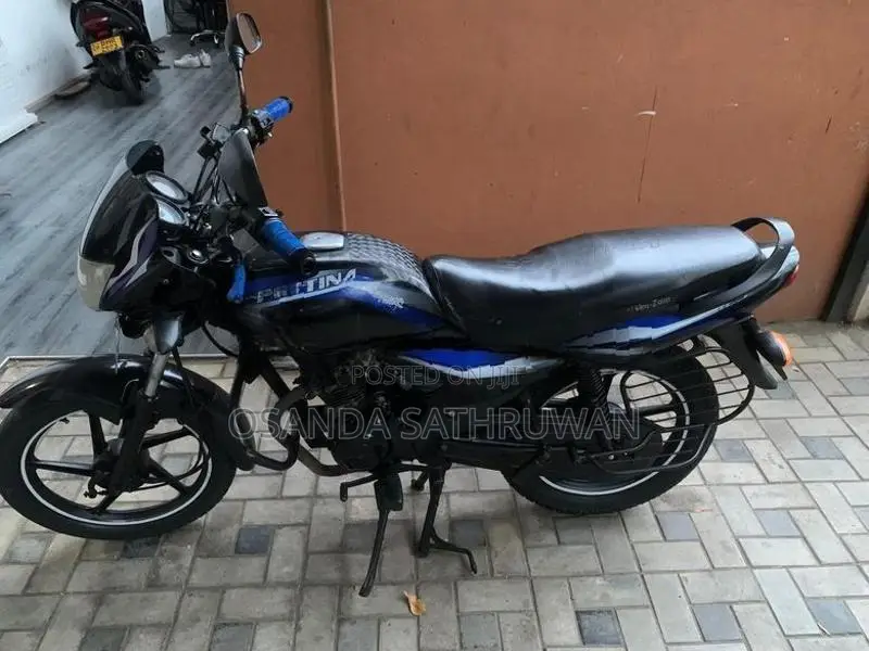 Bajaj Platina 125 2011