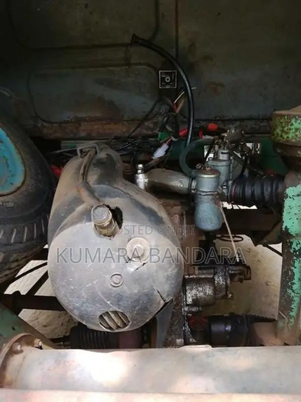 Bajaj RE 1990