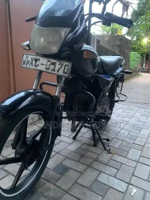 Bajaj Platina 125 2011