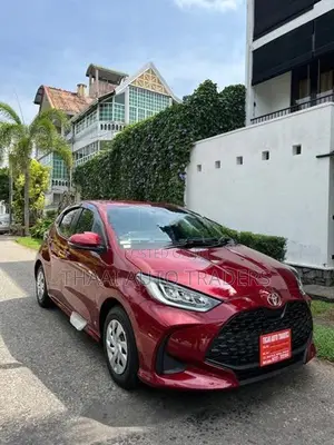 Toyota Yaris G Grade LED BSM 2024