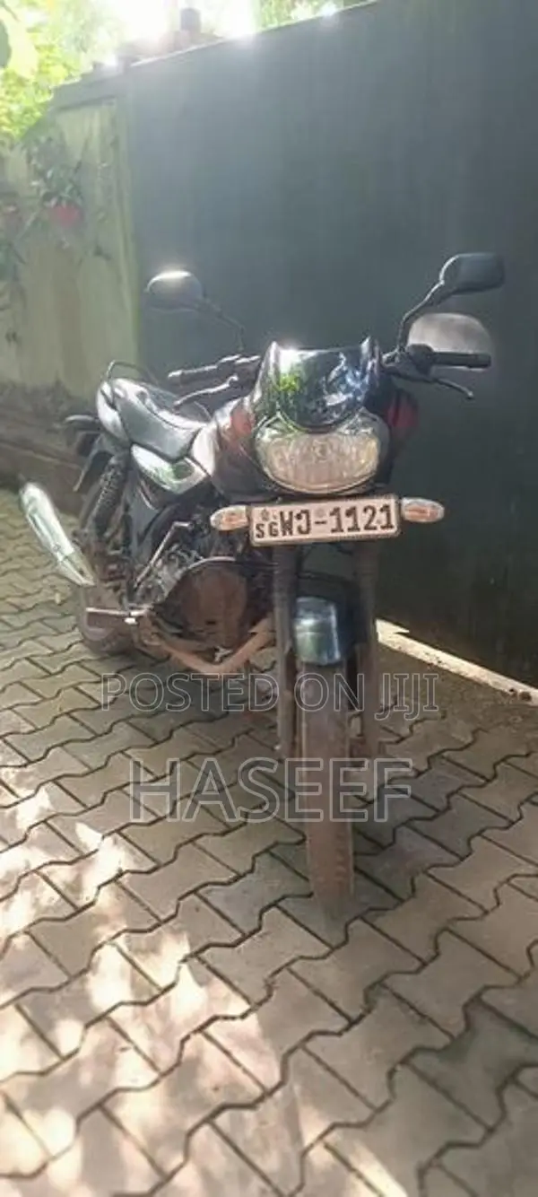 Bajaj Discover 150 2011