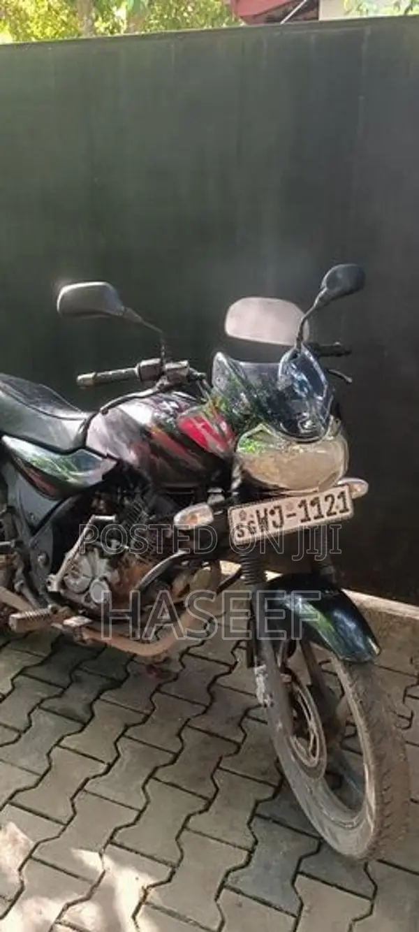 Bajaj Discover 150 2011