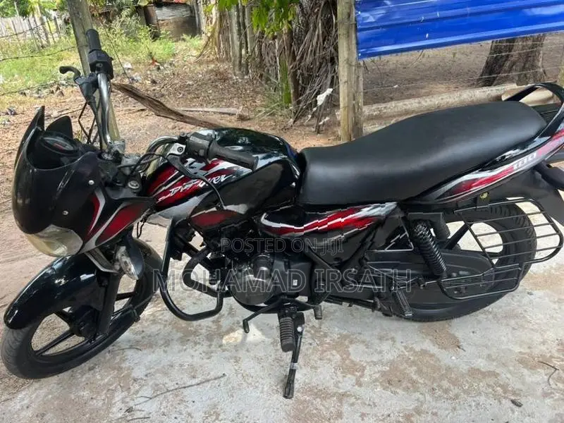 Bajaj Discover