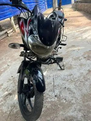 Bajaj Discover
