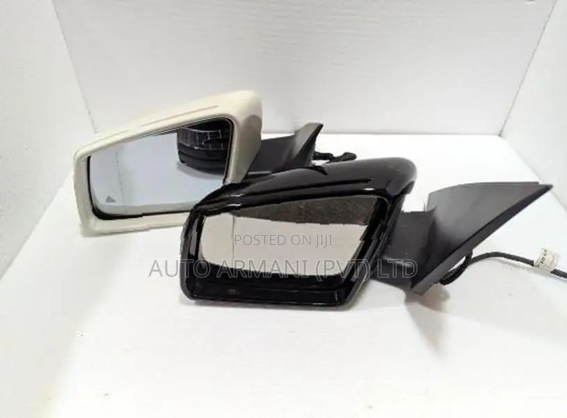 Mercedes Benz side mirror