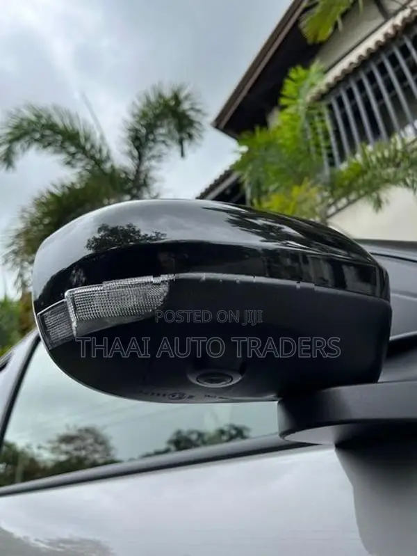 Toyota Raize Z Hybrid BSM 2026
