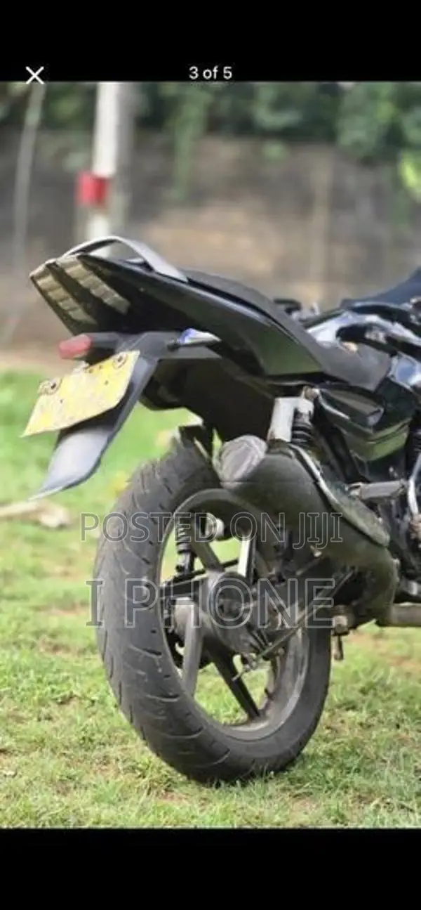 Bajaj Pulsar 180 2007