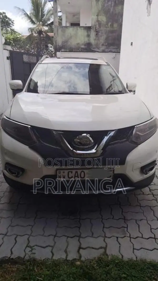 Nissan X-Trail 2015